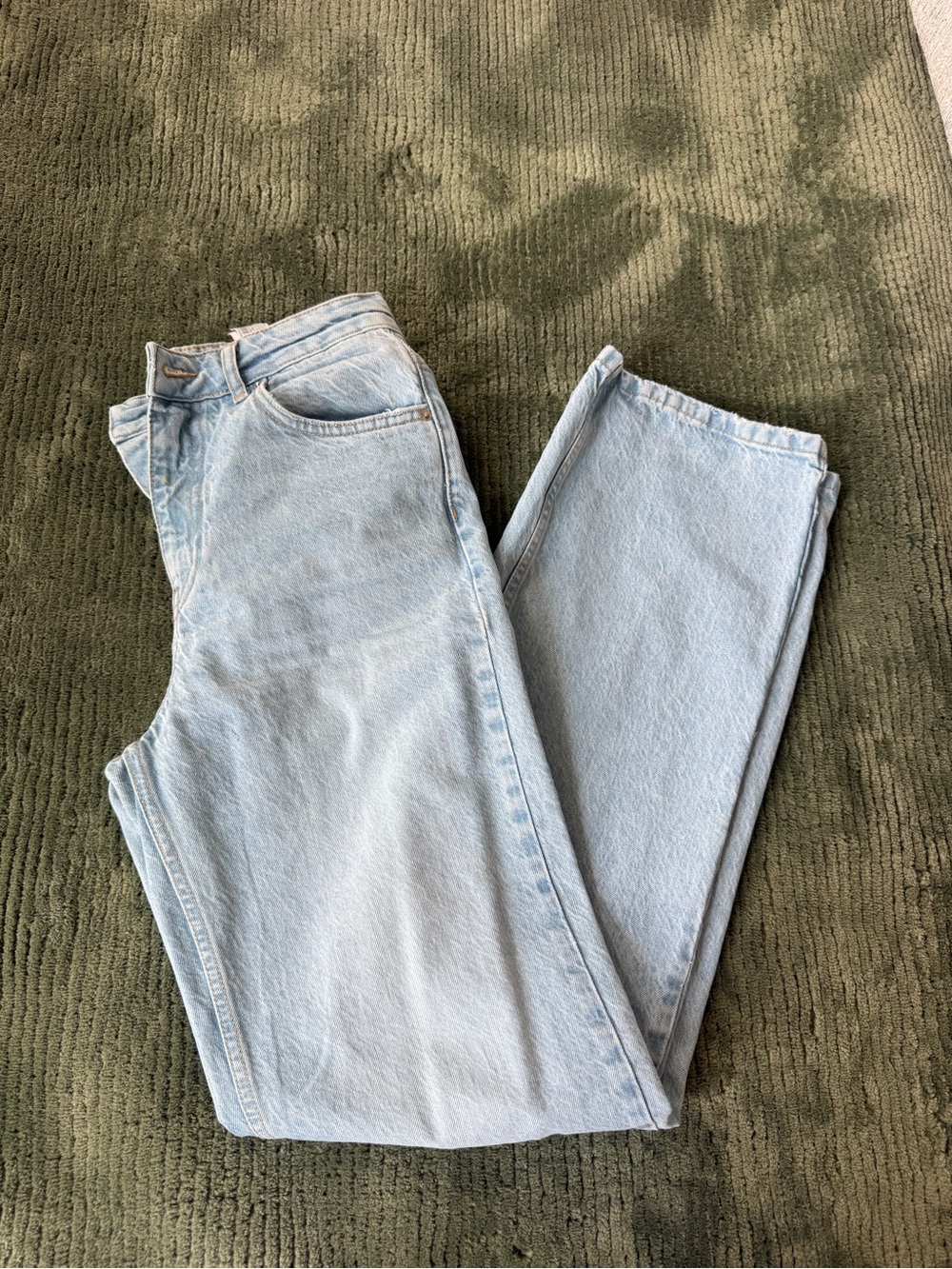 ZARA Light Wash High-Rise Women’s Jeans